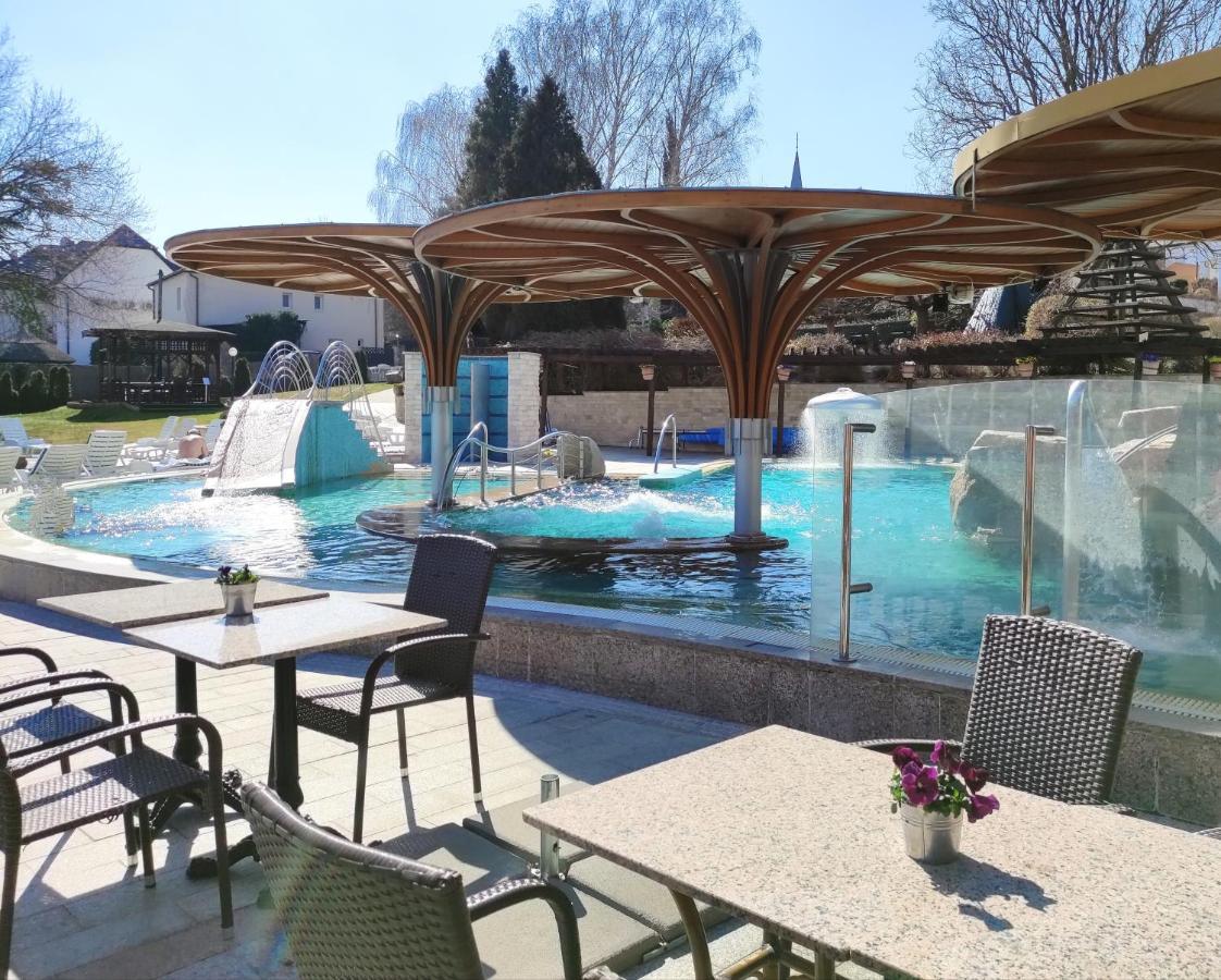 Spa Residence Carbona Siesta Apartman Hévíz Eksteriør billede