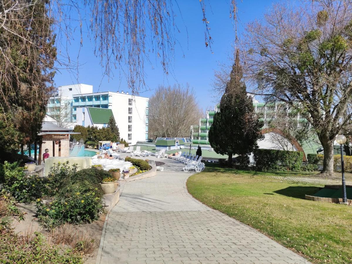 Spa Residence Carbona Siesta Apartman Hévíz Eksteriør billede